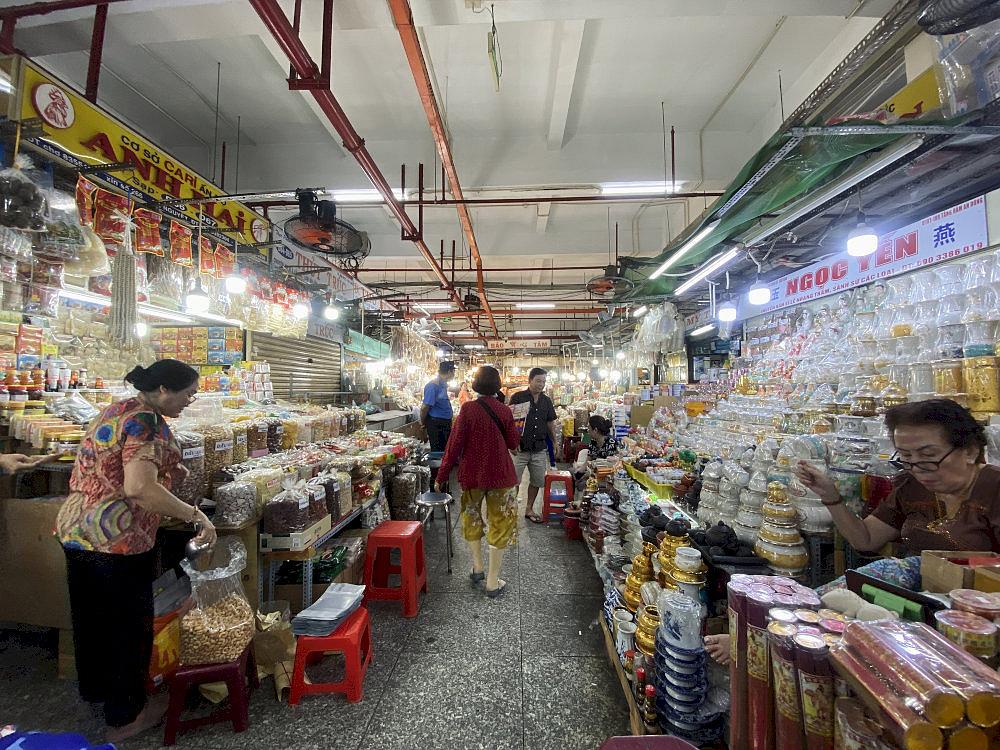 An Dong Market captures the spirit of Saigon’s market culture